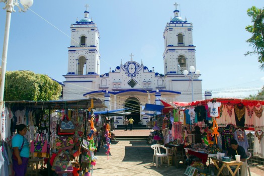 RNS-Mexico-Witches02 031919
