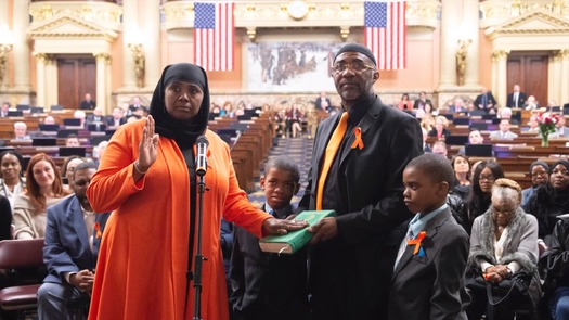 RNS-Legislator-Prayer3 040319