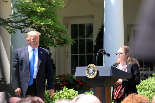 RNS-Trump-Prayer07 050219