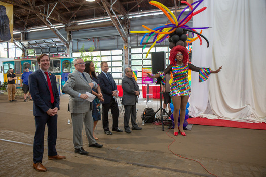 Philadelphia Pioneers On The Road To Stonewall Float Reveal