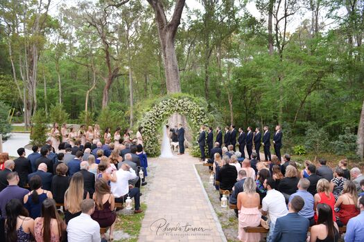 web-SHABBY CHIC BARN CEREMONY SITE