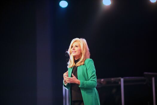 RNS-Beth-Moore2 060519