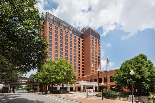 Marriott.Exterior