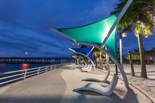 Riverwalk_Web_02