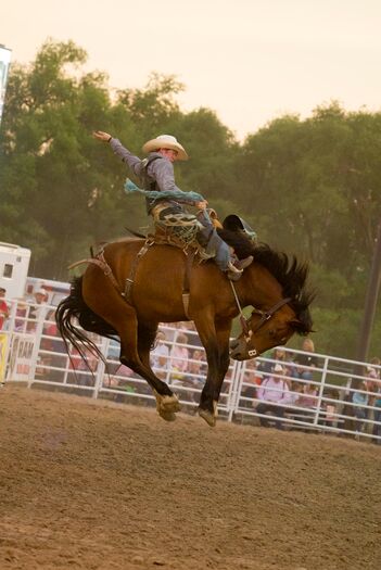 BuffaloBillRodeo_6.14.12_0807