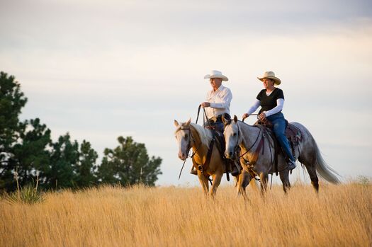 ENesters_HorsebackMurphysRanch_195