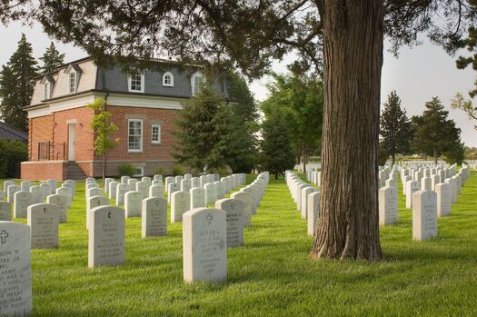 FtMcPhersonCemetary_074