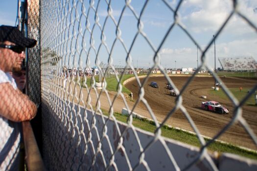 EagleRaceway_EmilieBouvier_044crpfx