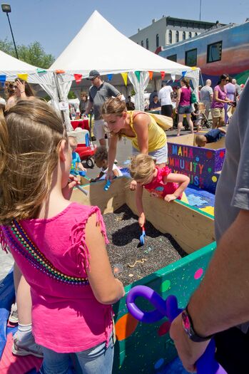 OmahaArtsFest2012_Kids_688