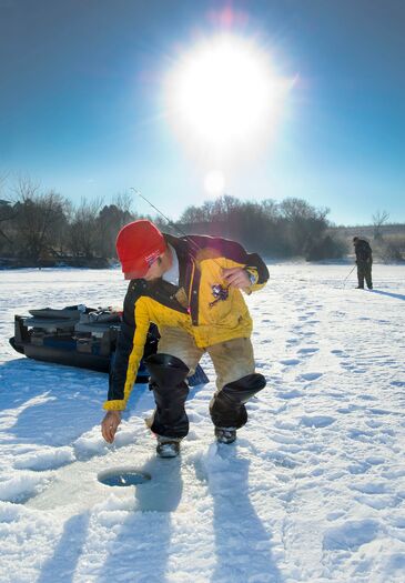 Icefishing_ChalcoHills_029