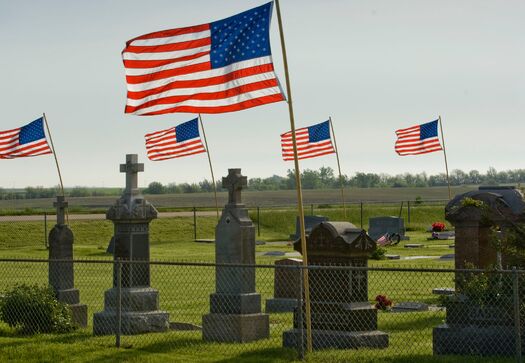 CemeteryFlags_Byron21_