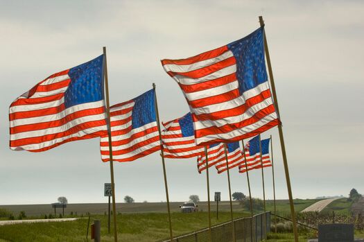 CemeteryFlags_Byron13_