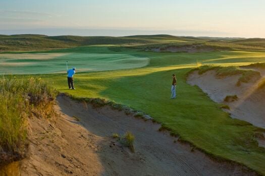 PrairieClubGolf_Green8_067