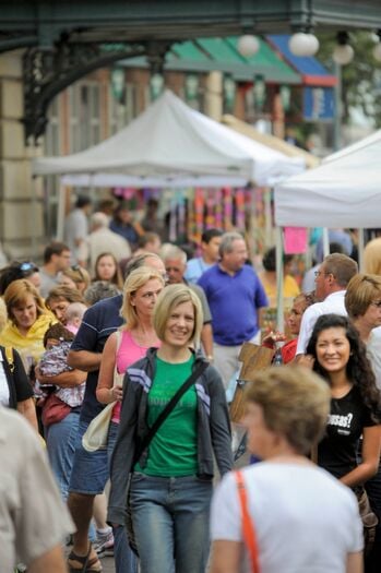 HaymarketFarmersMarket_8.4.12_349