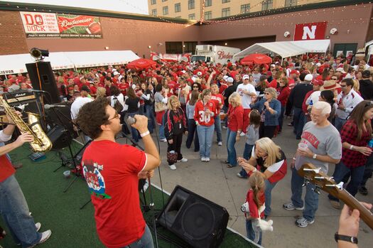 EmbassySuites_RockTheDock_113