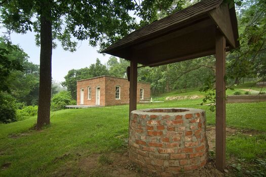 IndianCave_WellSchoolhouse_02