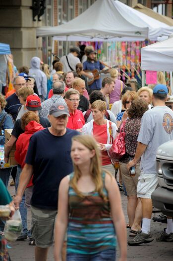 HaymarketFarmersMarket_8.4.12_310