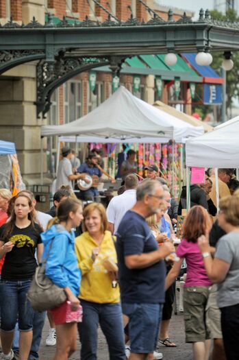 HaymarketFarmersMarket_8.4.12_393