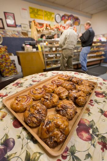 TheBakery_Seward_AppleFritters_055