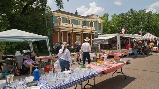 BrownvilleFleaMarket_19