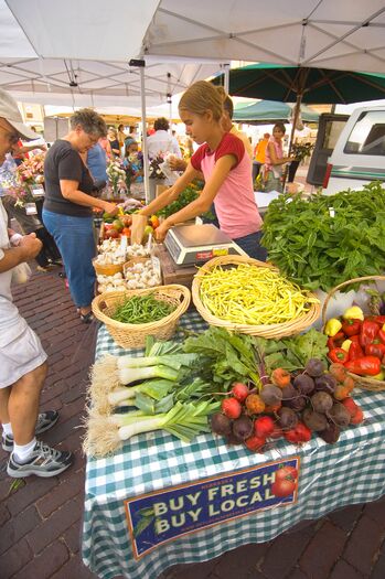 FarmersMarket_Haymarket_037