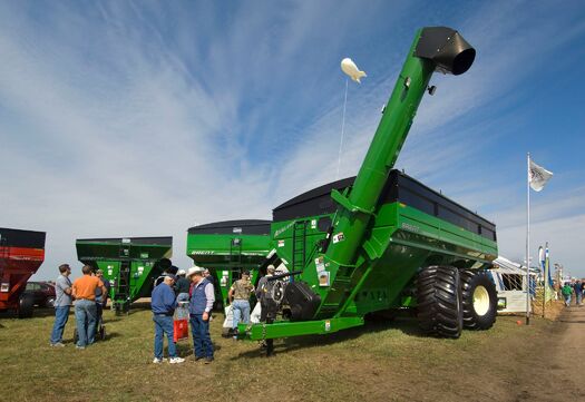 HuskerHarvestDays2008_094