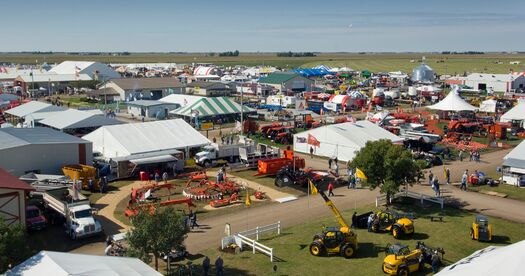 HuskerHarvestDays2008_027