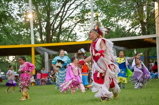 SanteePowwow2011_809