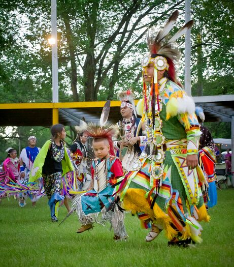 SanteePowwow2011_531