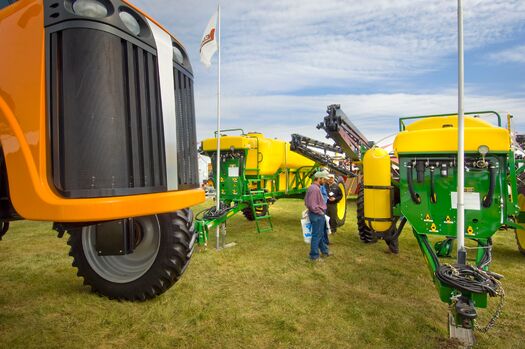 HuskerHarvestDays2008_119