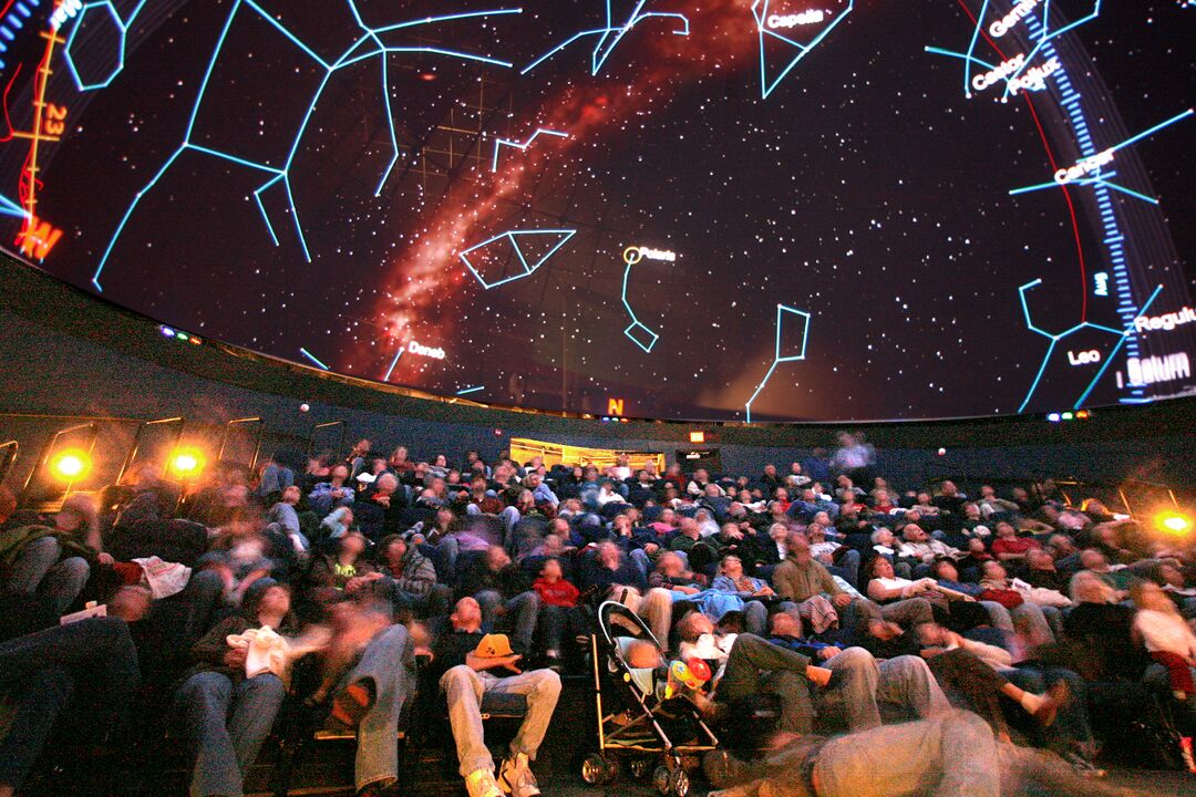 Planetarium 01 mw 010508