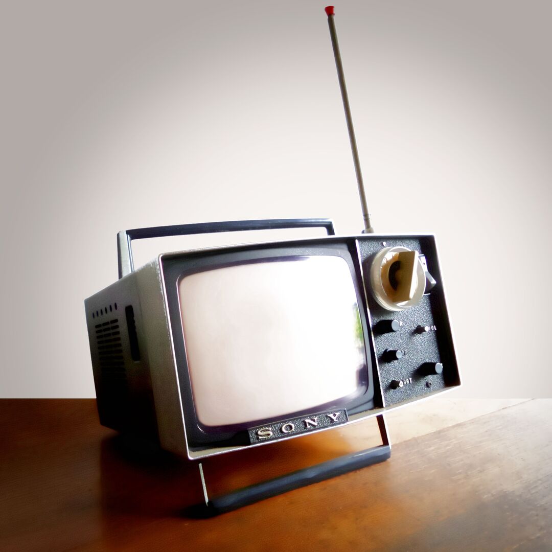 RNS-Vintage-Television1 091019