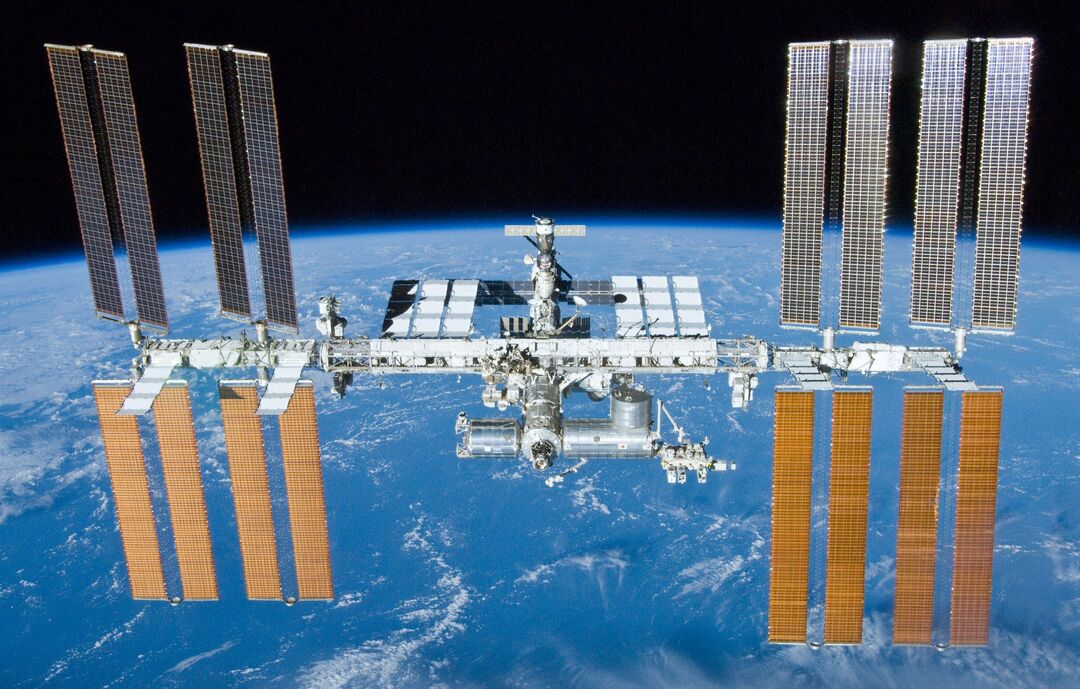 RNS-International_Space_Station 2010