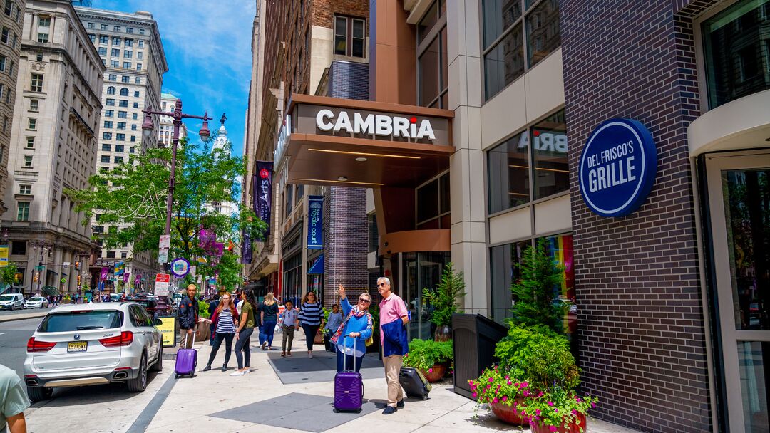 Cambria Hotel Philadelphia Downtown Center City