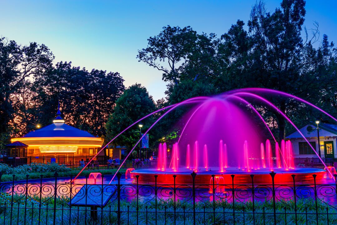 Franklin Square Fountain Show