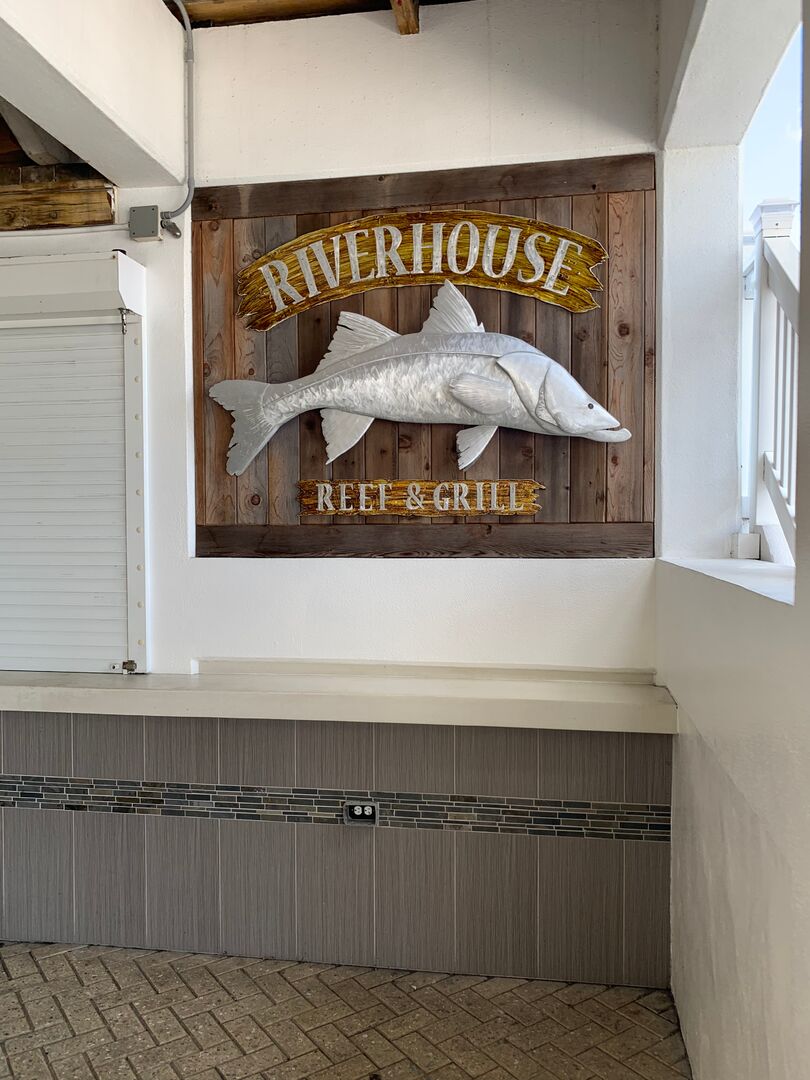 Riverhouse Reef & Grill