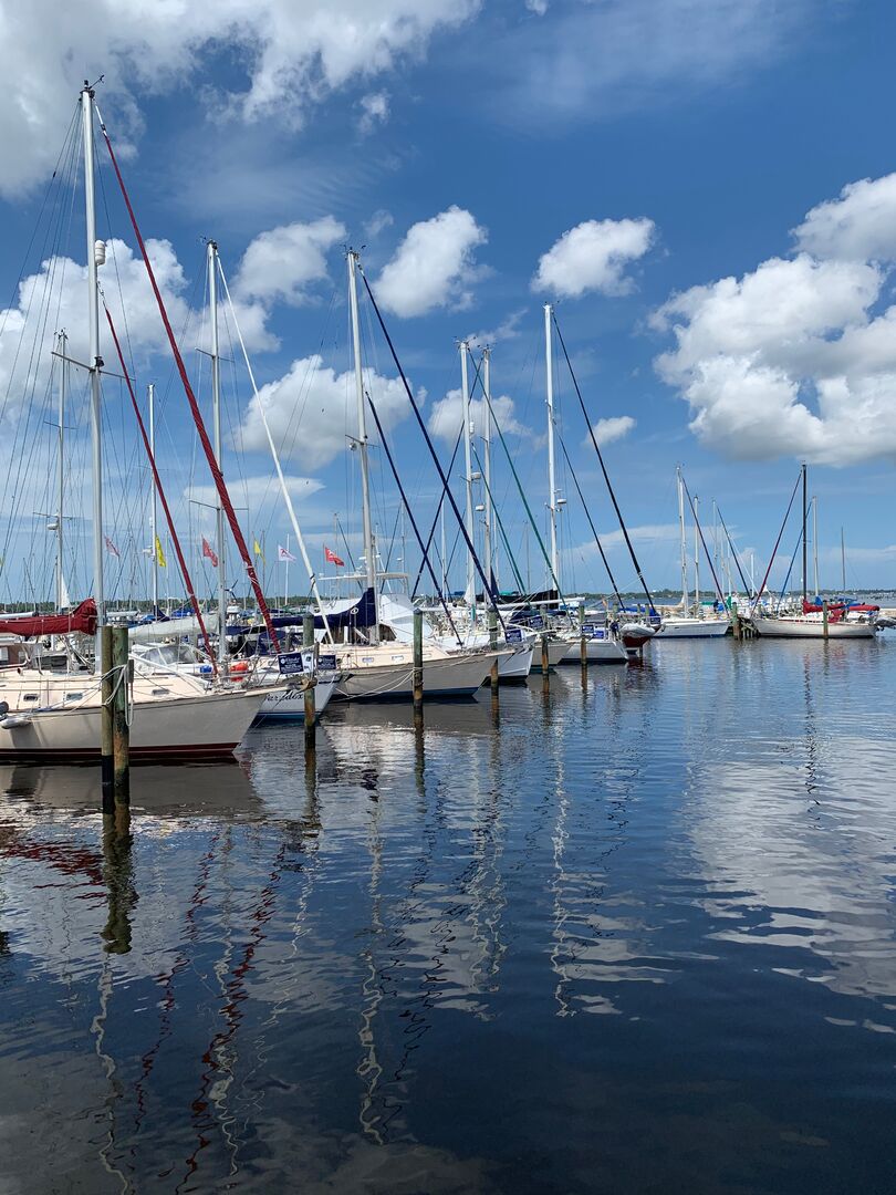 Riverhouse Reef & Grill