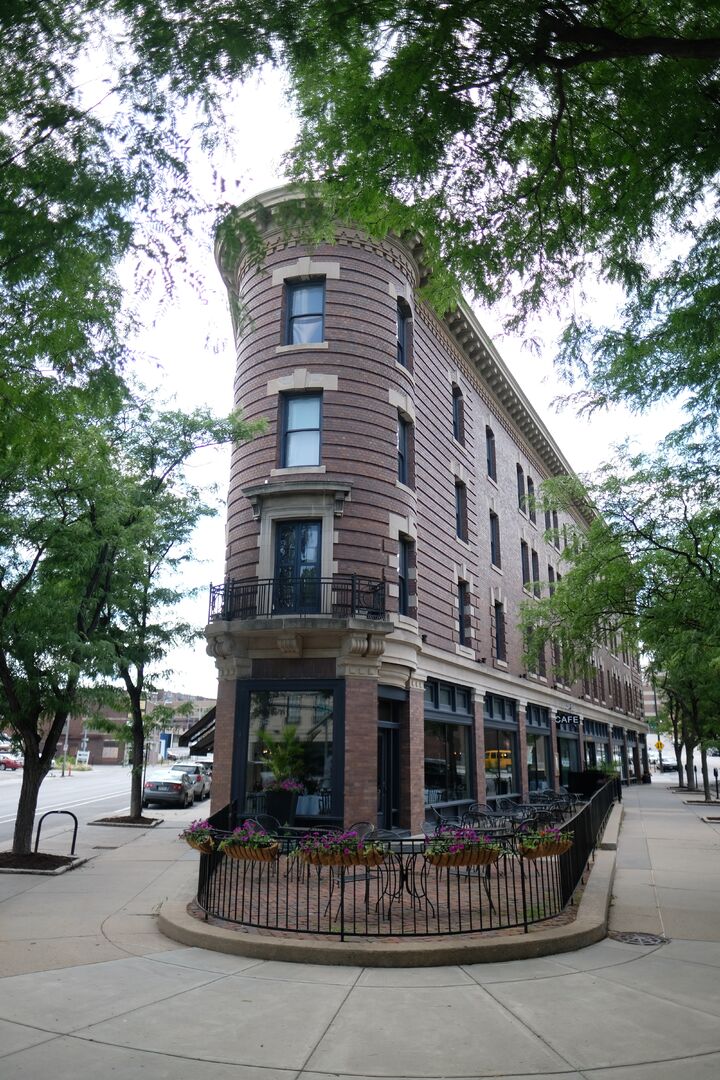 Flatiron Building