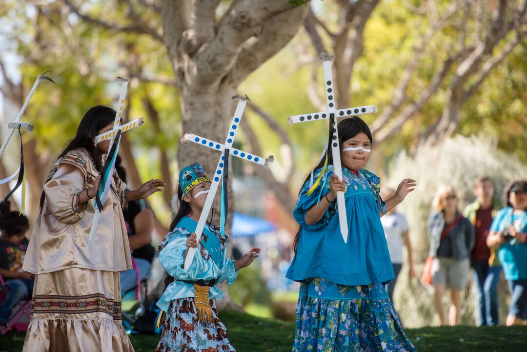 Apache Girls