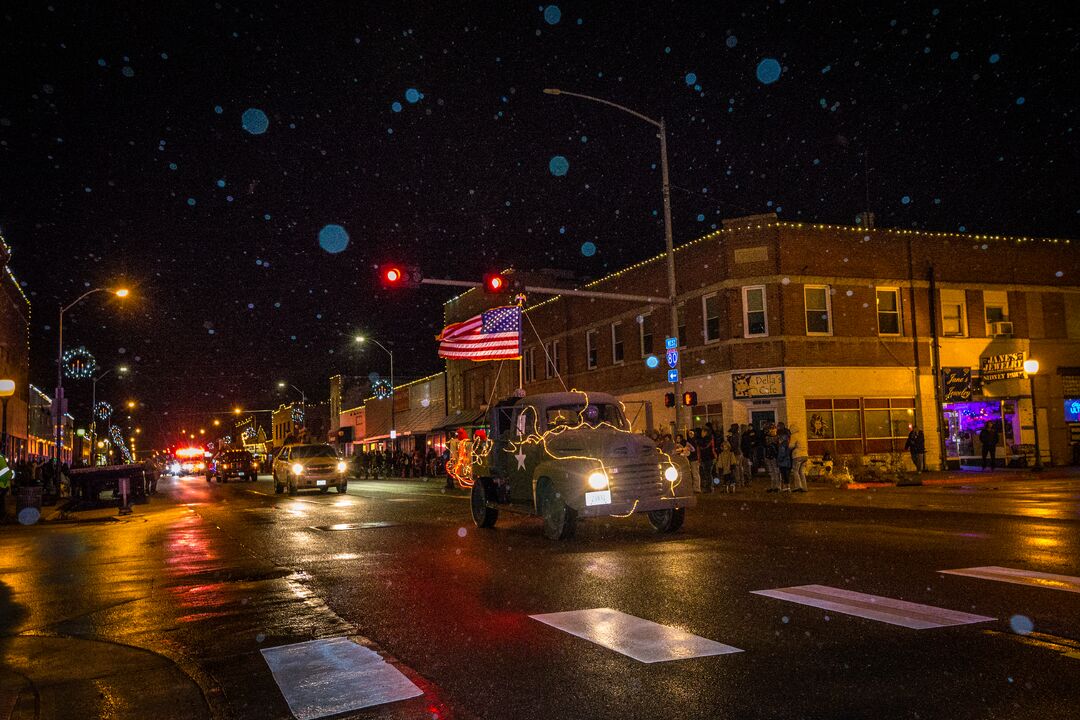 CCT Cheyenne County Tourism
Museum at 544 Jackson St; Post Commander's Home at 1153 6th Ave
Sidney Parade of lights
Holidays In Hickory Square & Parade of Lights
Hickory Square, Downtown Sidney