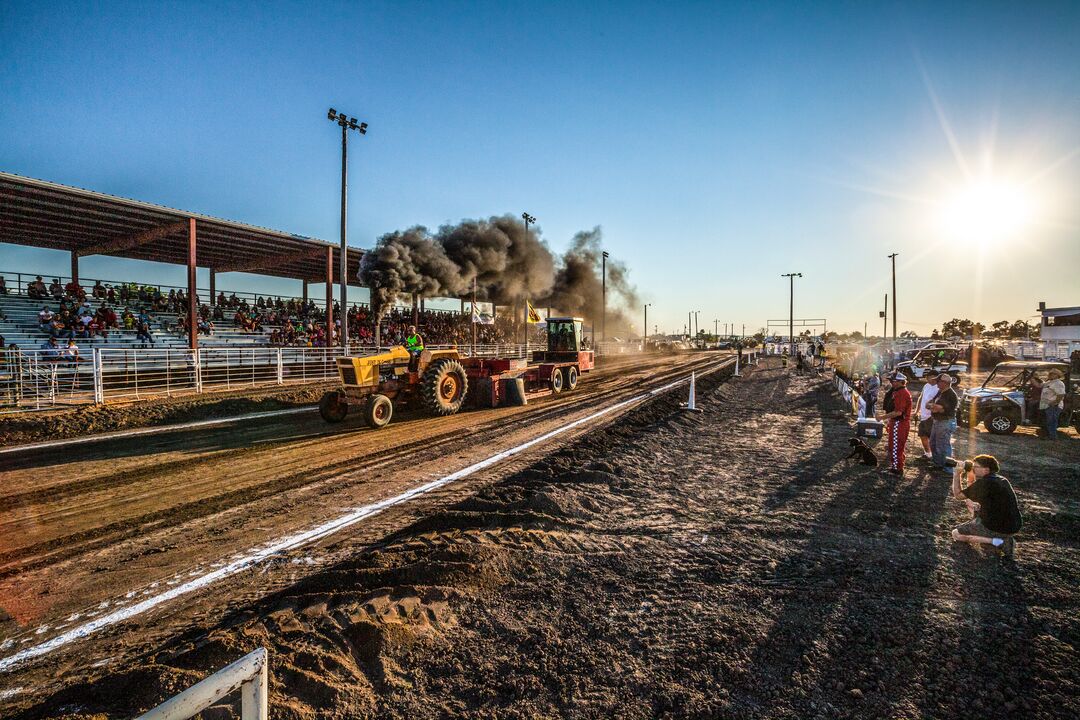 Cheyenne County Fair
Tractor pull
truck pull