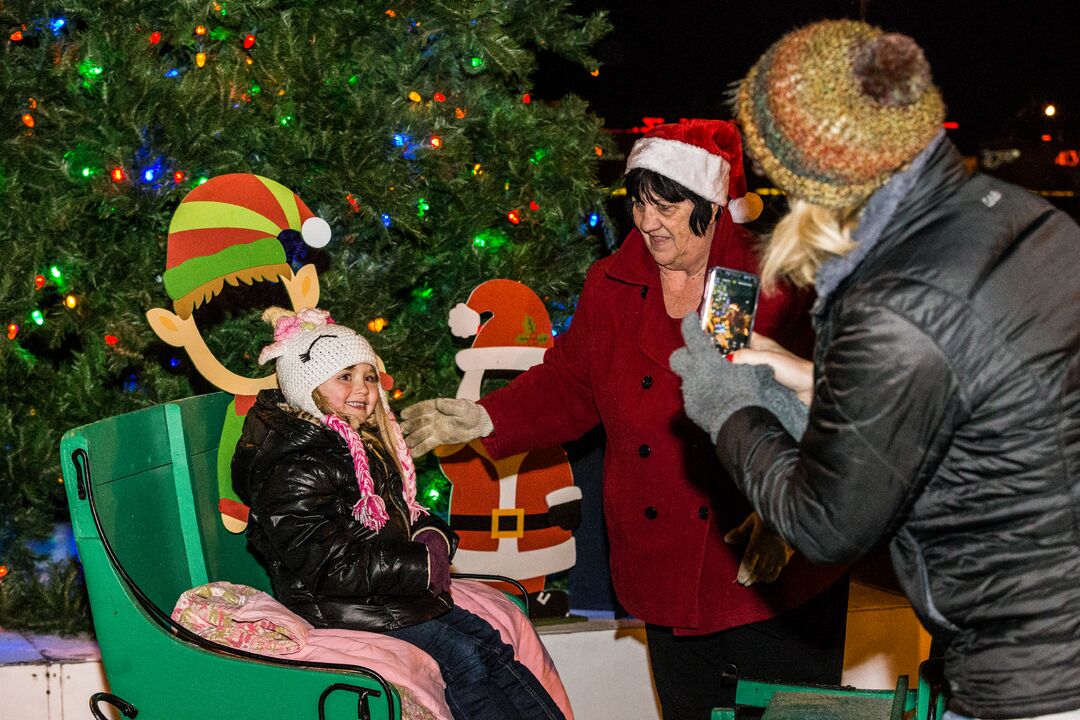 CCT Cheyenne County Tourism
Museum at 544 Jackson St; Post Commander's Home at 1153 6th Ave
Sidney Parade of lights
Holidays In Hickory Square & Parade of Lights
Hickory Square, Downtown Sidney