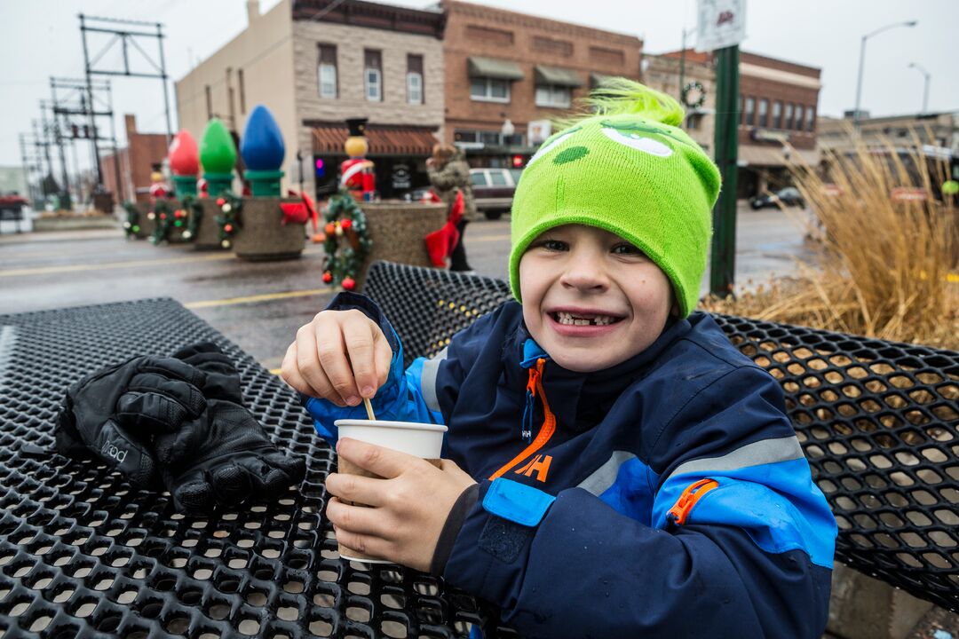 CCT Cheyenne County Tourism
Museum at 544 Jackson St; Post Commander's Home at 1153 6th Ave
Sidney Parade of lights
Holidays In Hickory Square & Parade of Lights
Hickory Square, Downtown Sidney