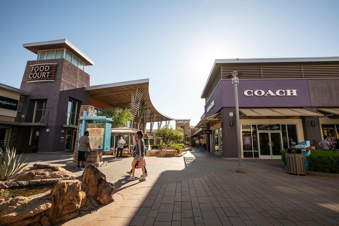 Phoenix Premium Outlets