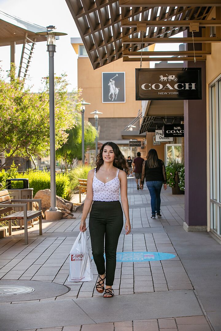 Phoenix Premium Outlets