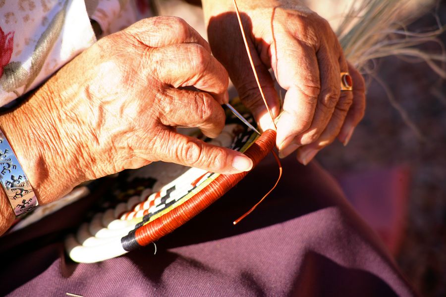 Hopi Basket Weaver_credit Arizona Office of Tourism