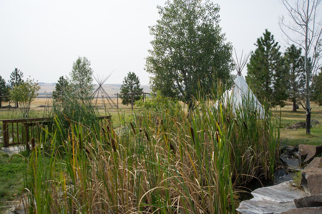 Tamastslikt Village