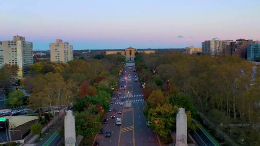 Ben Franklin Parkway Art Museum fall