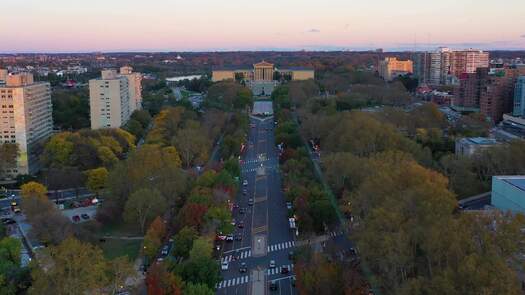 Ben Franklin Parkway Art Museum fall