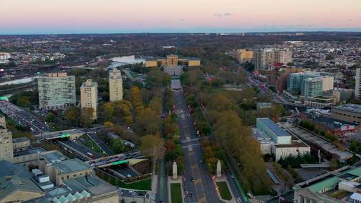 Ben Franklin Parkway Art Museum fall